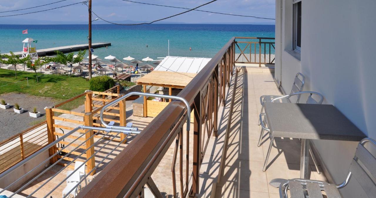 Coralli Beach Studios-Apartments Kallithea  ภายนอก รูปภาพ