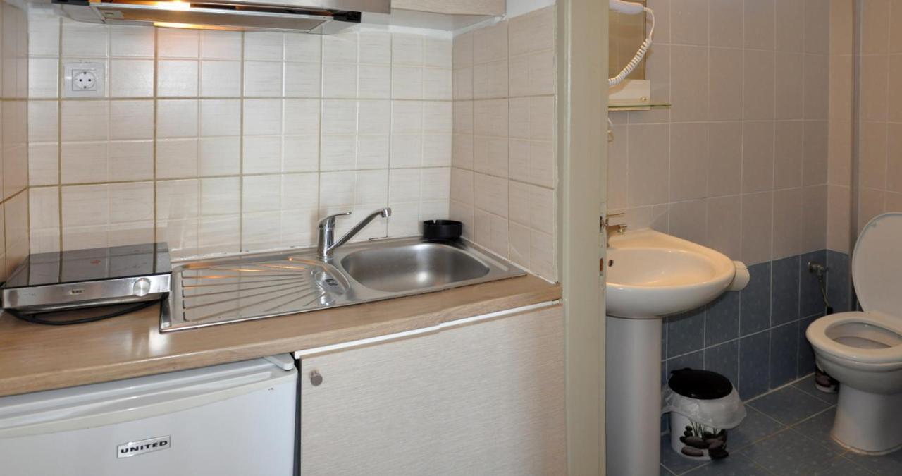 Coralli Beach Studios-Apartments Kallithea  ภายนอก รูปภาพ